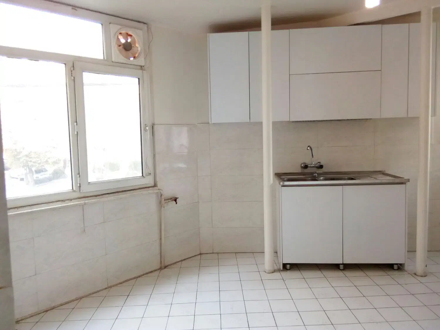 اجاره ۲۲۰ متر خانه مستقل دروس