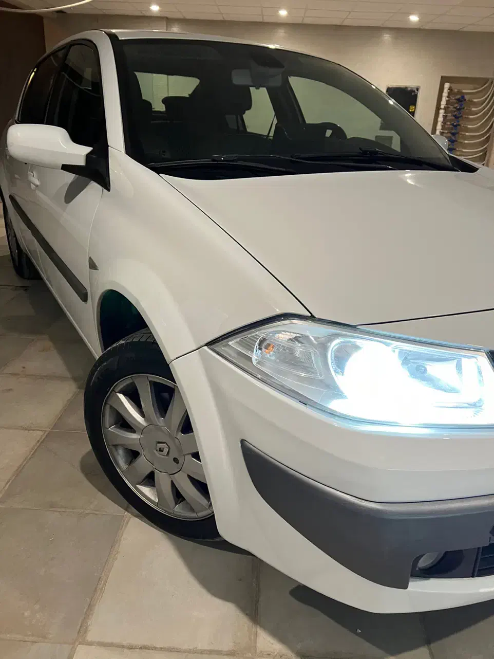 مگان استثنایی درجه یک ۹۱|خودرو سواری و وانت|شیراز, شهرک گلدشت حافظ‎|دیوار