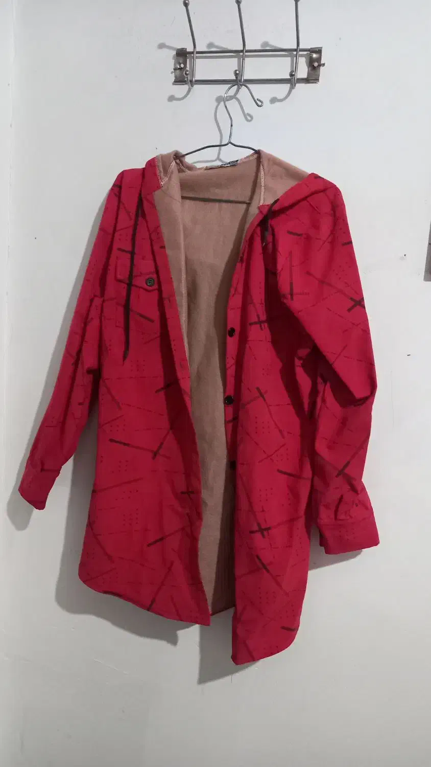 لباس|لباس|لاهیجان, کوی آزادگان|دیوار