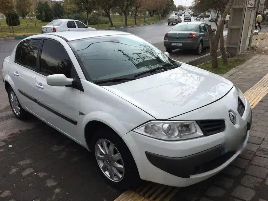 مگان اتوماتیک ۲۰۰۰ مدل۹۱|خودرو سواری و وانت|همدان, |دیوار