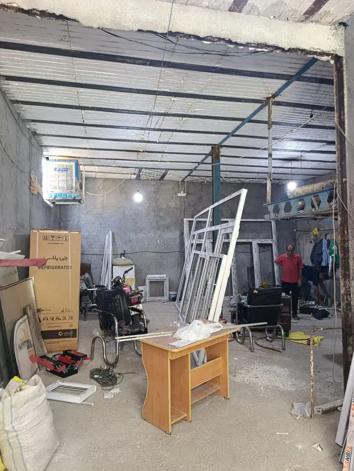 سالن ۱۲۰ متری اجاره طرحچی ۳۳|اجارهٔ دفتر کار، اتاق اداری، مطب|مشهد, شهرک امام سجاد|دیوار