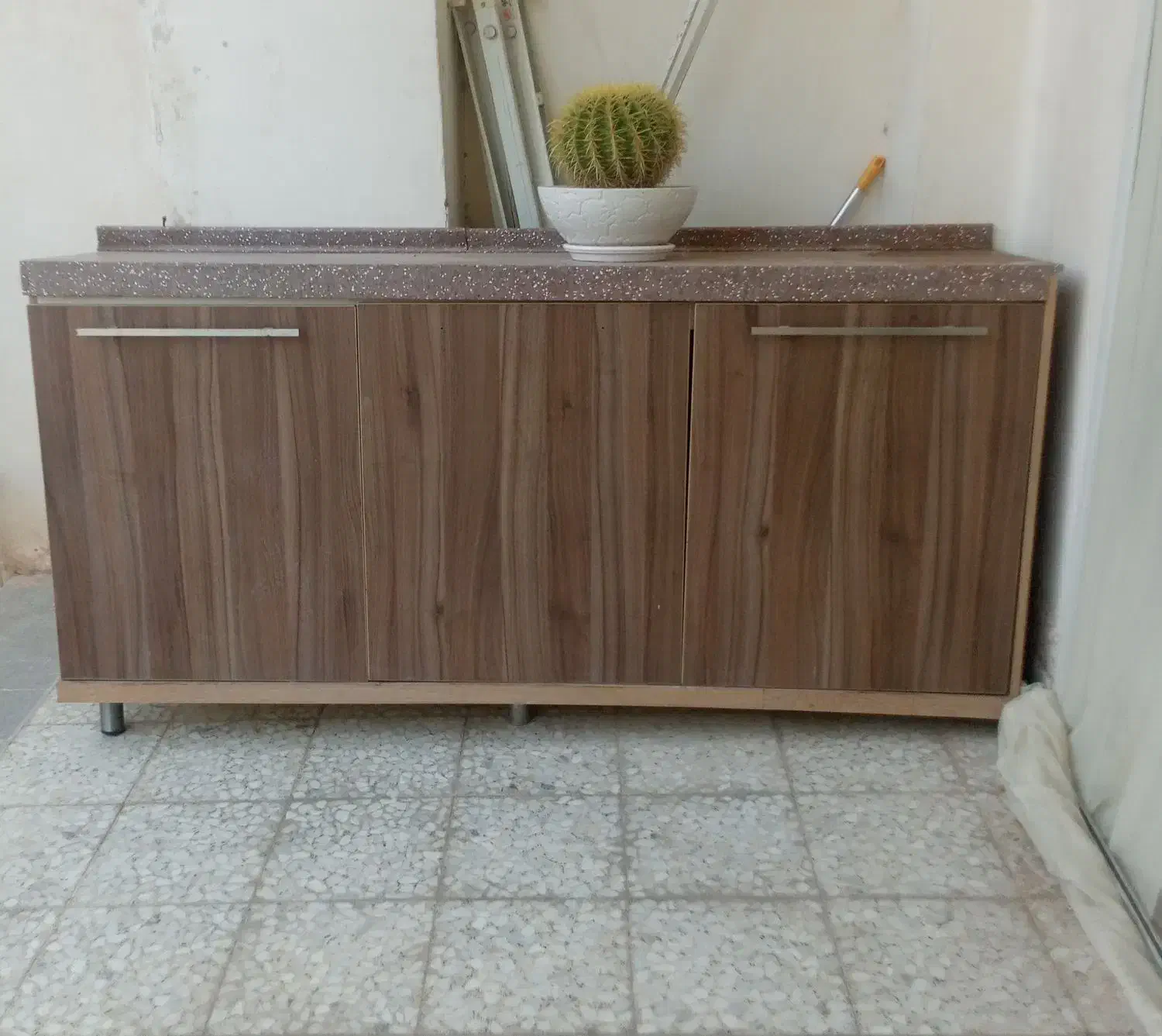 کابینت ام دی اف|مصالح و تجهیزات ساختمان|اصفهان, کوی ولی عصر|دیوار