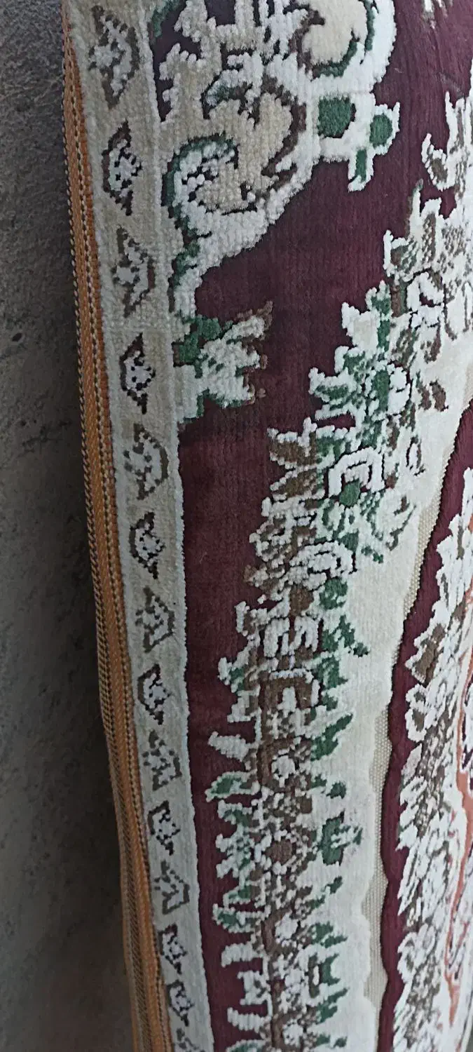 پشتی|پشتی|مشهد, شهید قربانی|دیوار