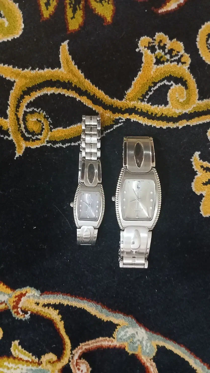 ساعت ست|ساعت|قم, چهل درخت‎|دیوار