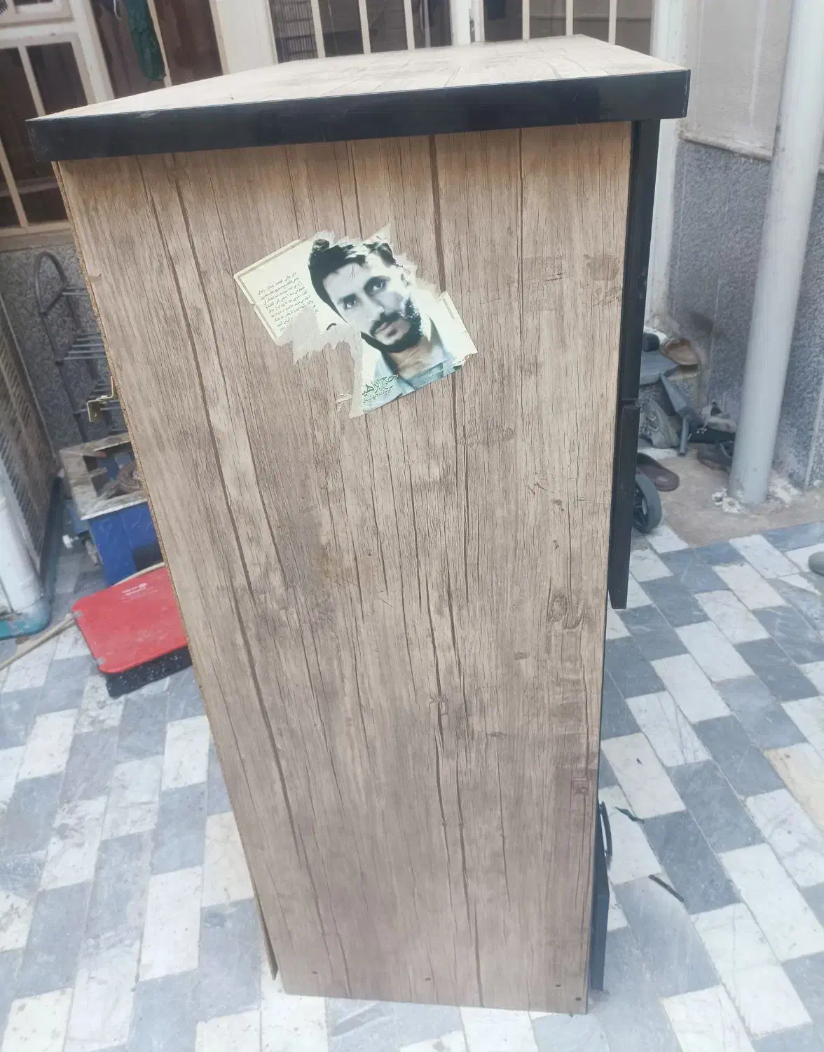 دراور بزرگ نیازمند تعمیر|جاکفشی، کمد، دراور|قم, انسجام|دیوار