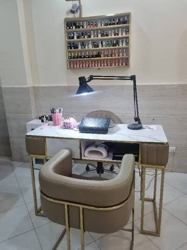 اجاره میز ناخن|آرایشگاه و سالن‌های زیبایی|بابلسر, |دیوار