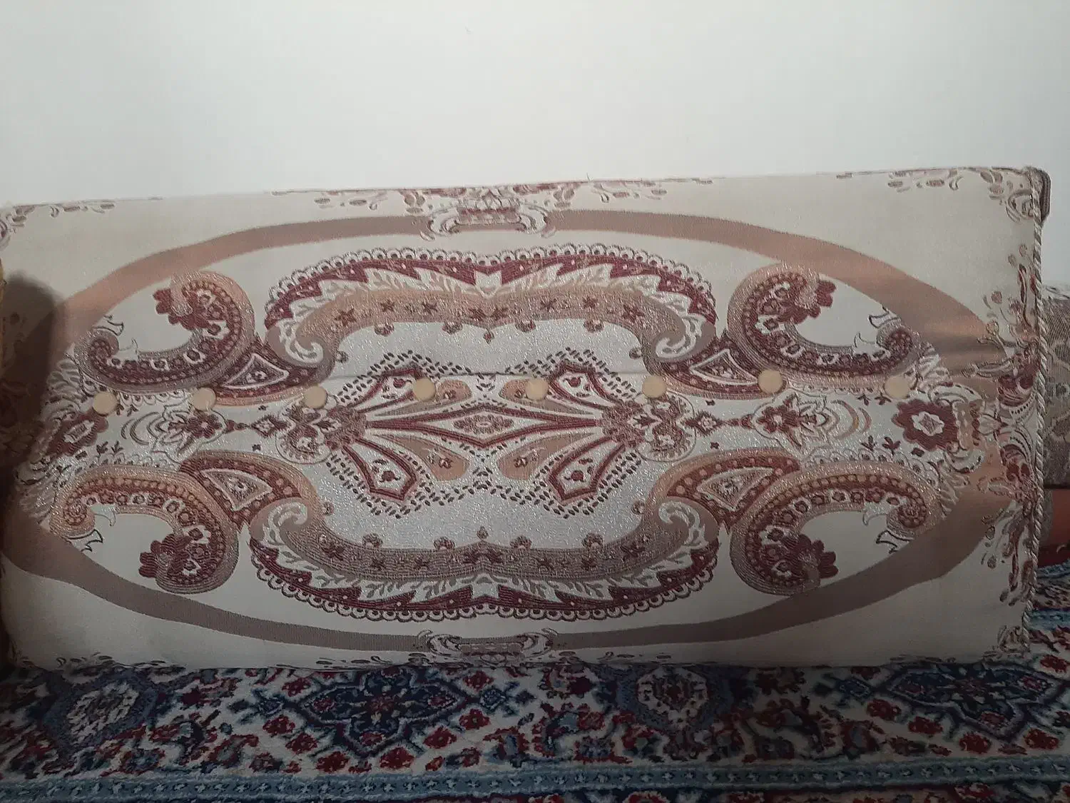 پشتی زیر تلوزیون کتابخانه|پشتی|کوهدشت, |دیوار