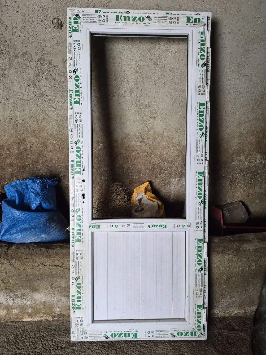 درب و پنجره upvc|مصالح و تجهیزات ساختمان|جوکار, |دیوار