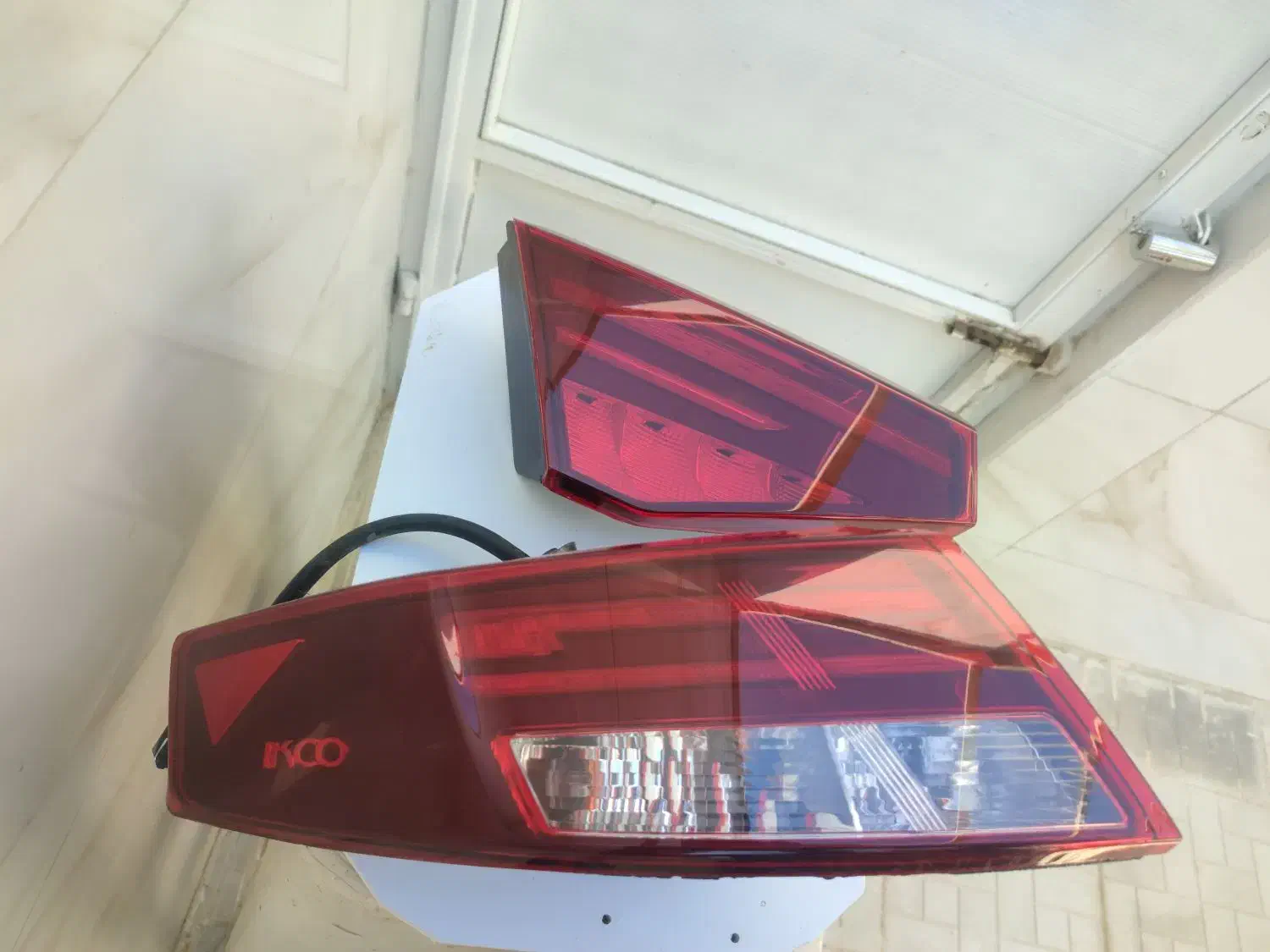 چراغ عقب تارا مدل جدید|قطعات یدکی و لوازم جانبی|گلپایگان, |دیوار