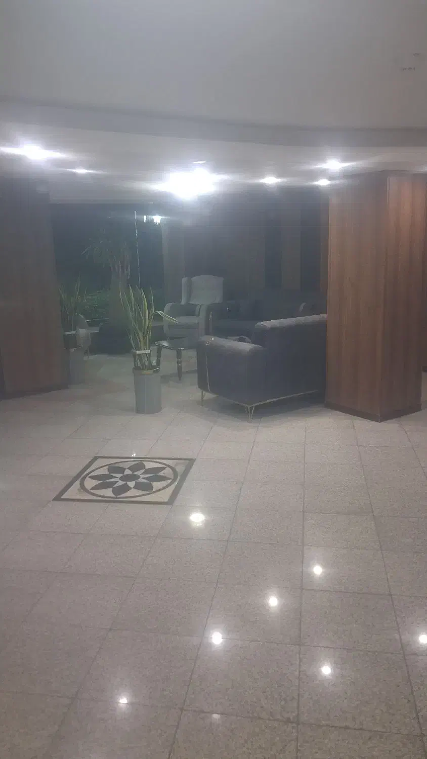 برج|اجارهٔ آپارتمان|تهران, شهرک چیتگر|دیوار