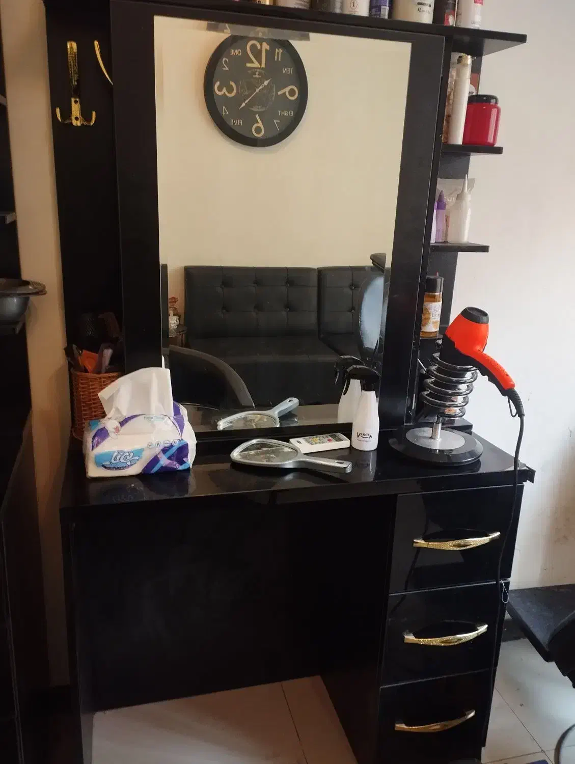 لوازم سالن پونک|آرایشگاه و سالن‌های زیبایی|تهران, سردارجنگل|دیوار