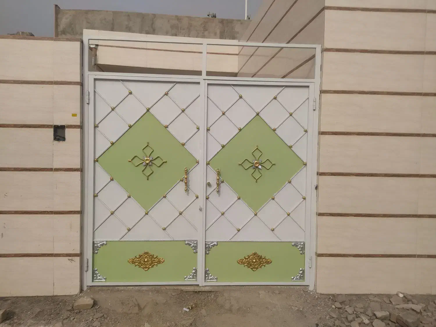 نقاشی ساختمان|خدمات پیشه و مهارت|نیشابور, ده حلاج|دیوار