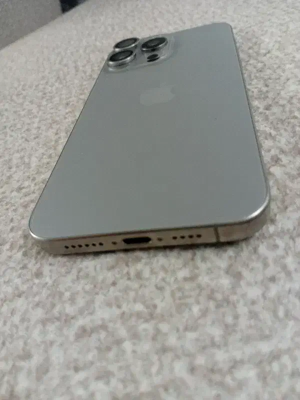 گوشی|موبایل|کرج, حصارک پایین|دیوار