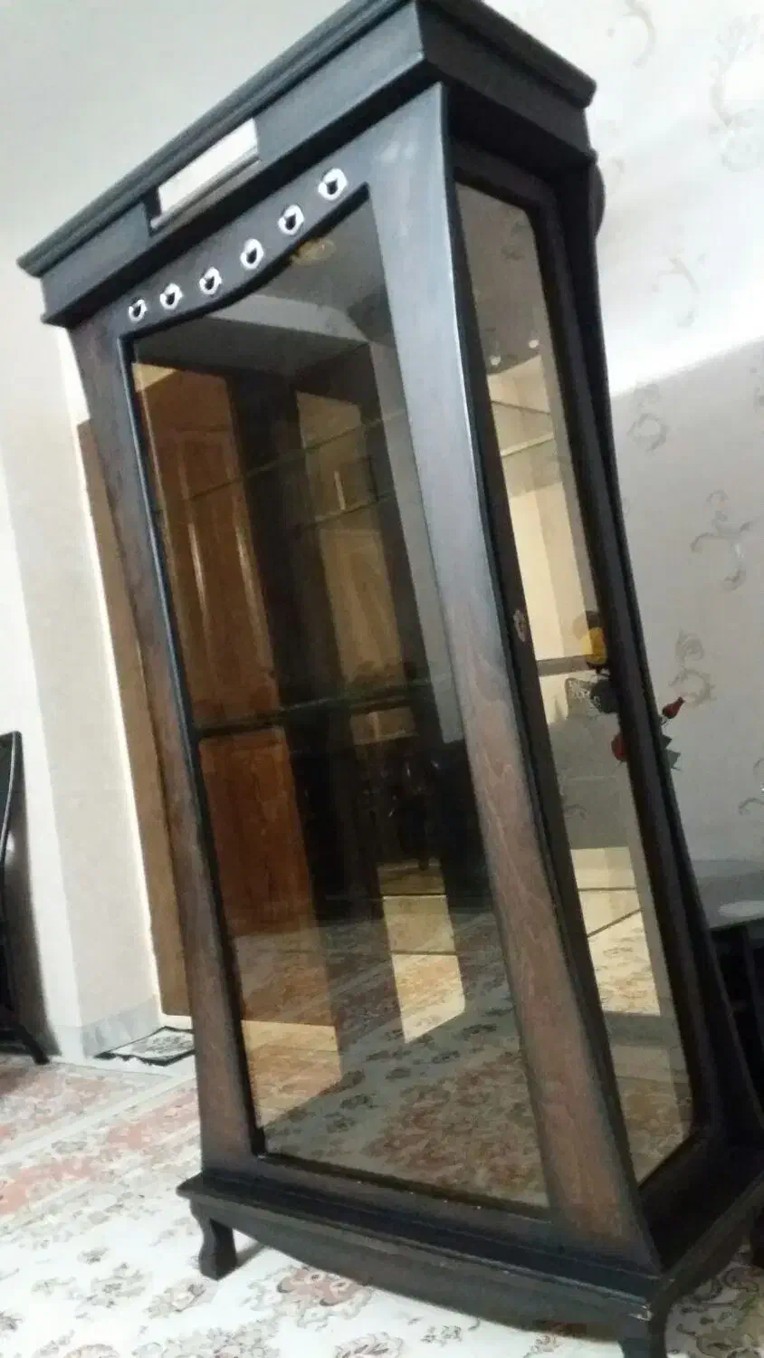 بوفه|بوفه، ویترین، کنسول|فردیس, منظریه|دیوار