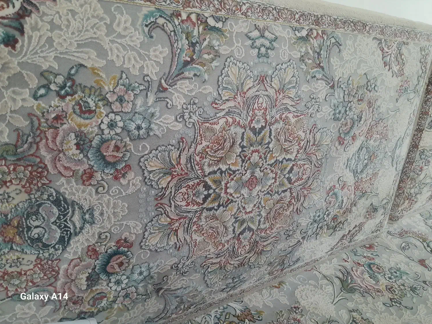 پشتی ۱۲۰۰ شانه|پشتی|خرم‌آباد, |دیوار