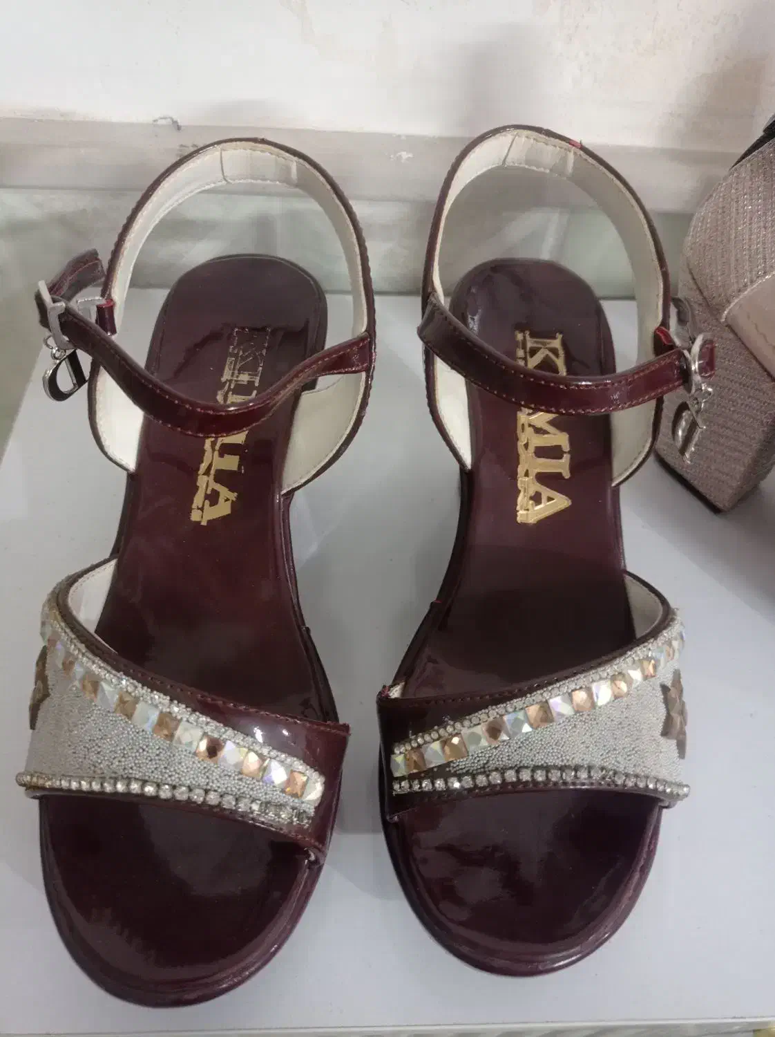 کفش مجلسی سایز ۳۸|کیف، کفش، کمربند|نیشابور, سرآب کوشک|دیوار