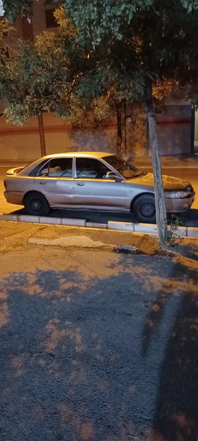 پروتون ویرا|خودرو سواری و وانت|بروجرد, |دیوار