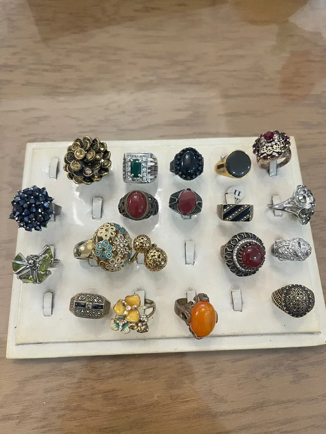 بدلیجات و انگشتر کیفیت فوق العاده|بدلیجات|رشت, پیرسرا|دیوار