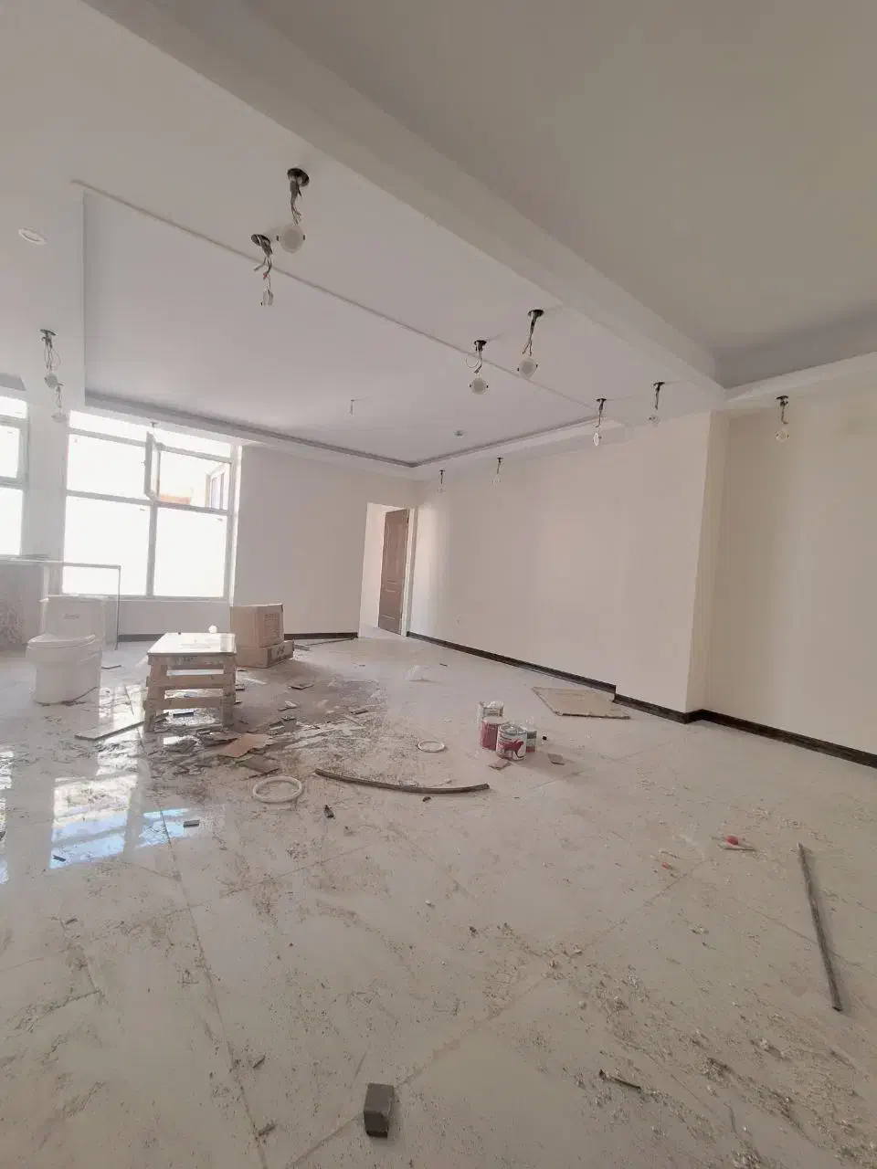 طبقه‌آخر/۸۵مترنوساز/فول امکانات/کلیدنخورده