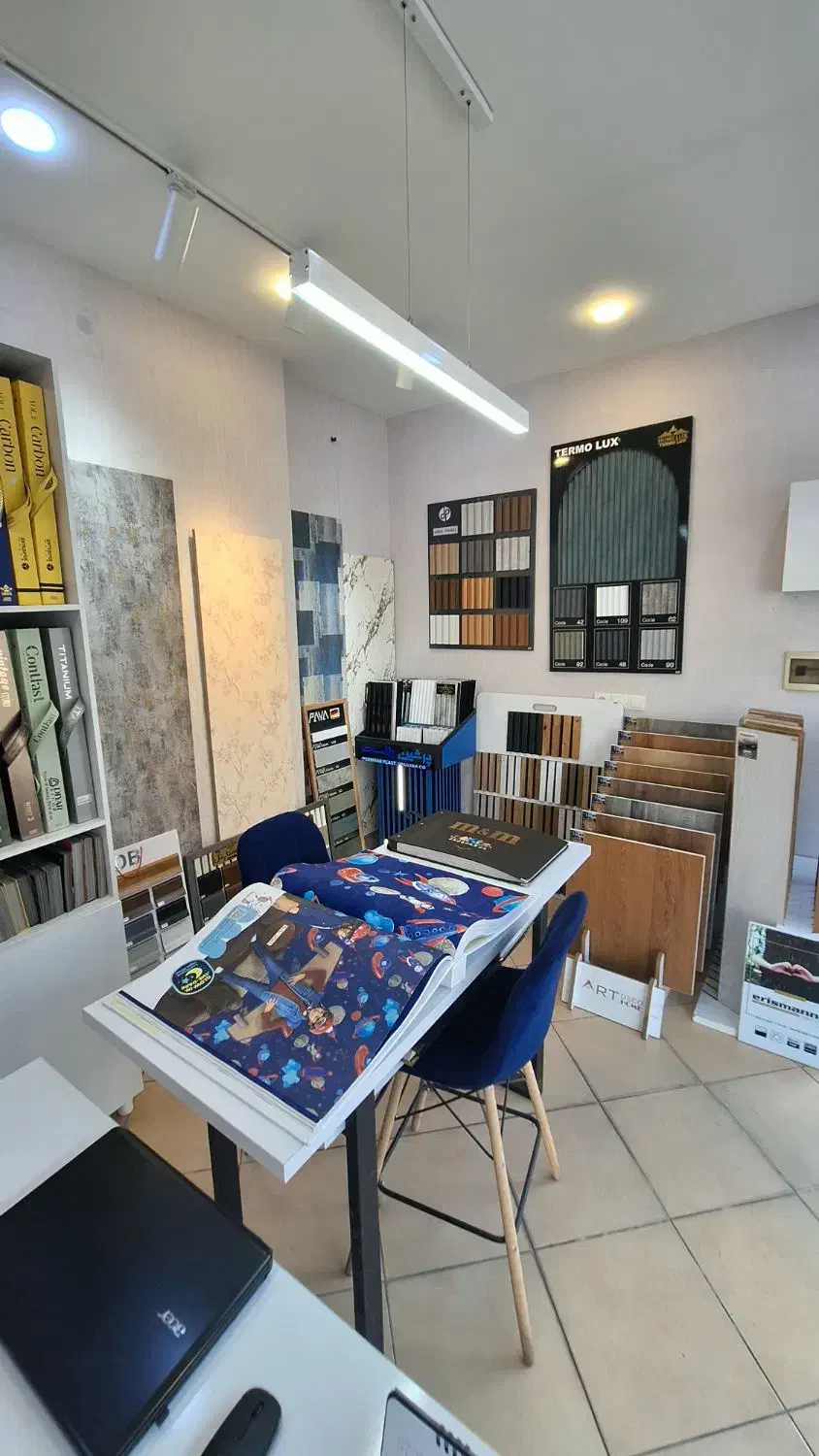 بروزترین کاغذ دیواری های بازار با قیمت مناسب|خدمات پیشه و مهارت|لاهیجان, گلستان|دیوار