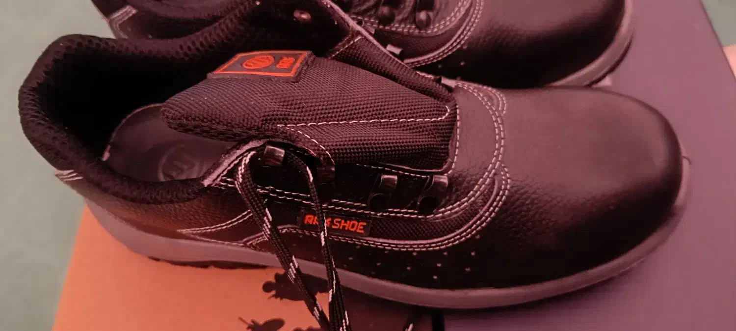 کفش ایمنی|کیف، کفش، کمربند|شیراز, شهرک قمشه|دیوار