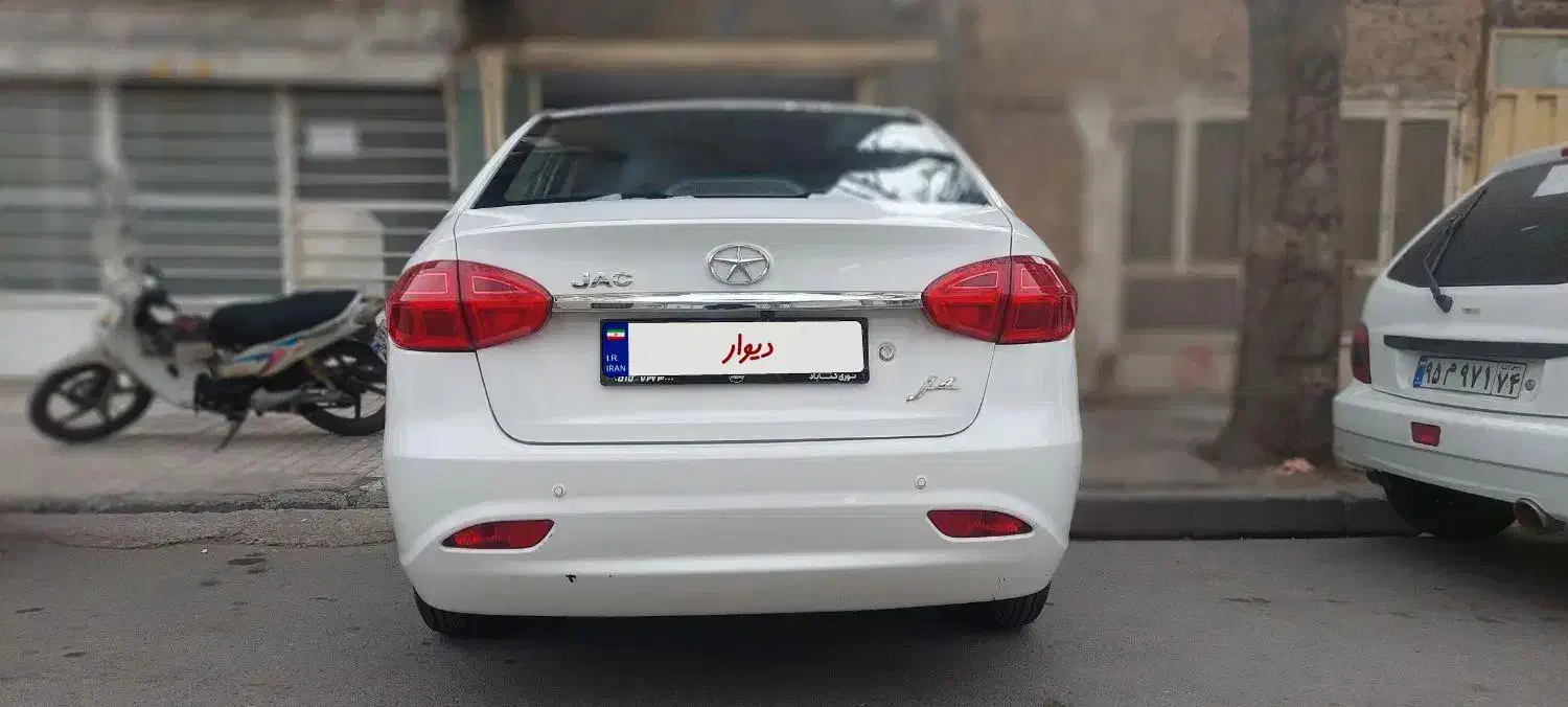 جک j4 مدل 1403|خودرو سواری و وانت|مشهد, کارگران|دیوار