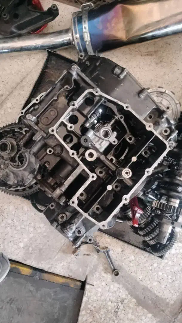 قطعات یدکی موتور سنگین.cbr.cb.بندیت.|قطعات یدکی و لوازم جانبی|تهران, گمرک|دیوار