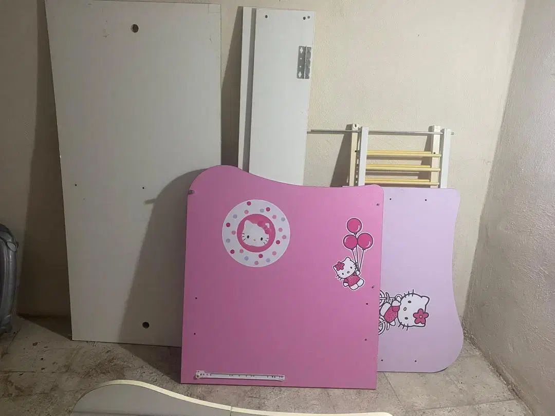 تخت کودک و نوجوان|تخت و صندلی بچه|کیاشهر, |دیوار