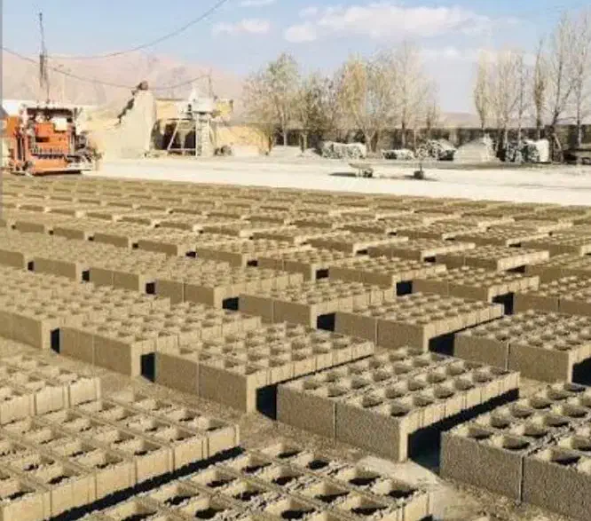 اجاره کارگاه تیرچه و بلوک سبک|اجارهٔ دفتر صنعتی، کشاورزی، تجاری|ماکو, |دیوار