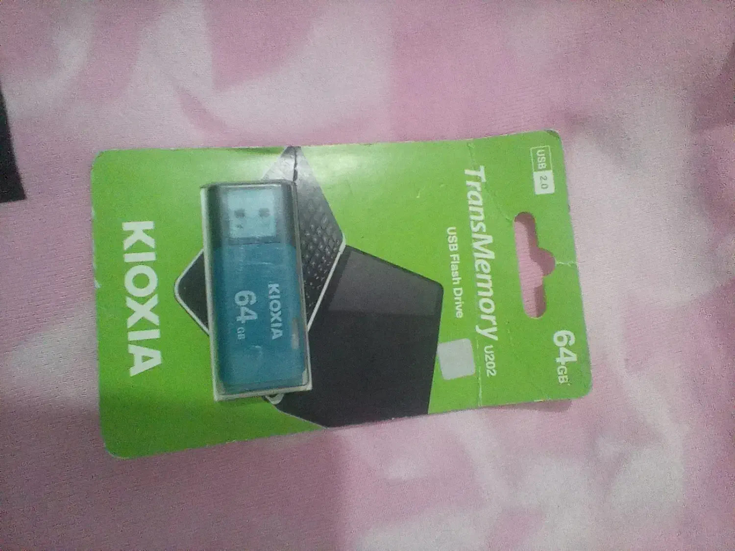 فلش ۶۴ گیگ کیوکسیا|لوازم جانبی موبایل و تبلت|ورامین, ورامین|دیوار