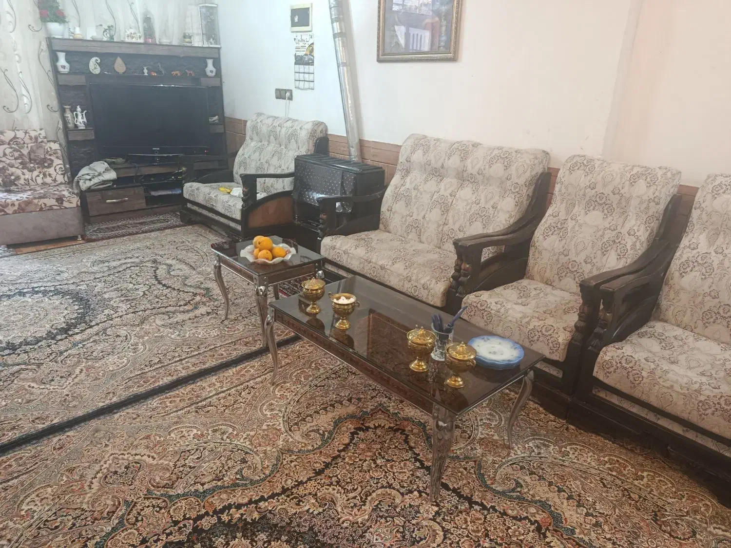 مبلمان کلاسیک|مبلمان خانگی و میز عسلی|اصفهان, قهجاورستان|دیوار