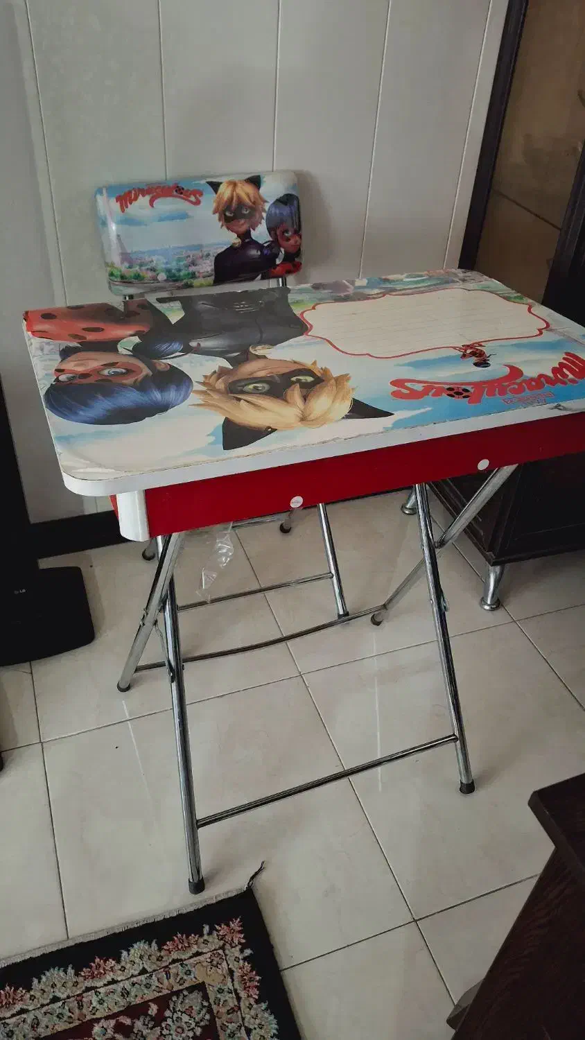 میز تحریر  دختر کفشدوزکی|میز تحریر و کامپیوتر|مشهد, امیریه|دیوار