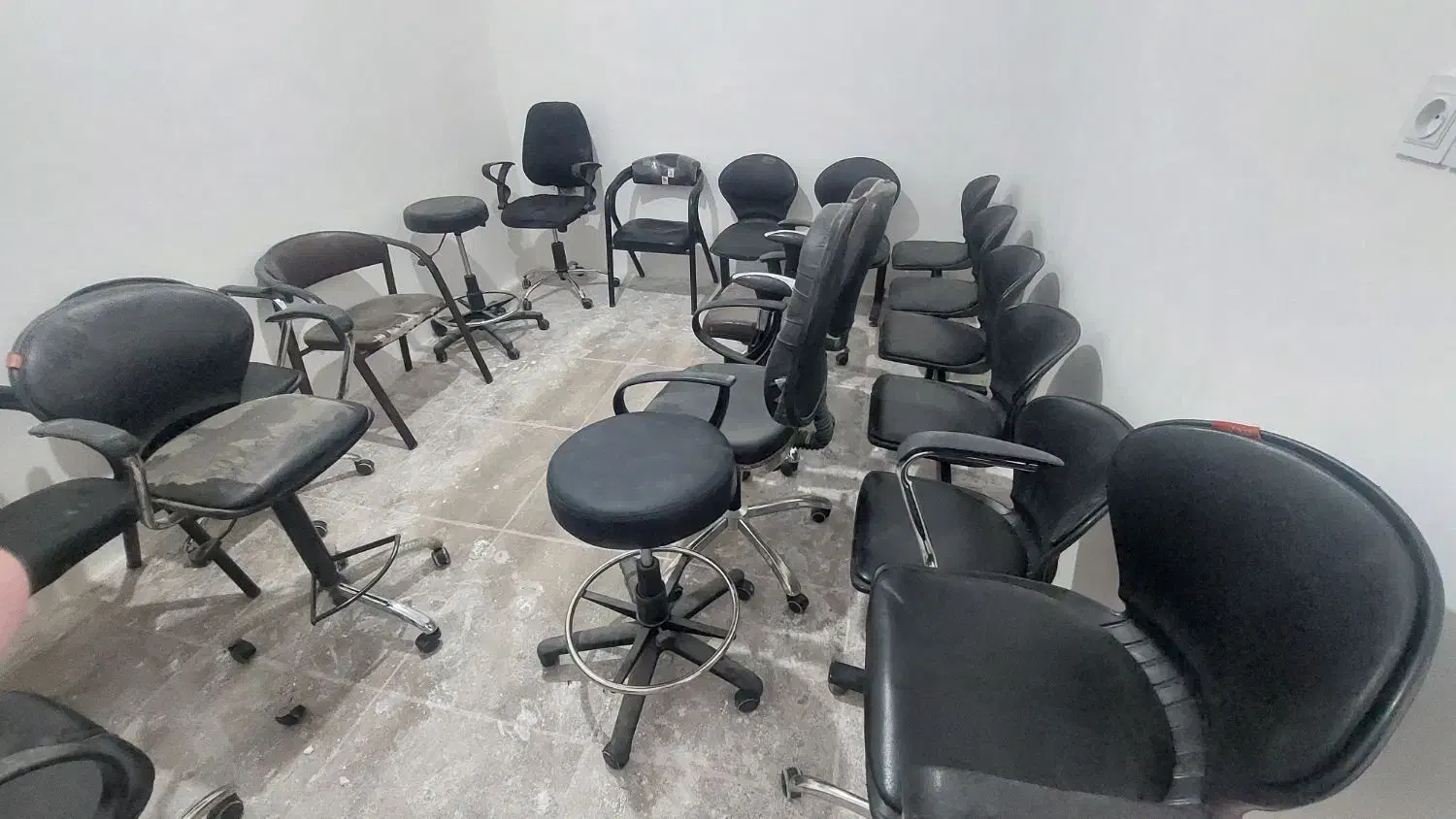 صندلی|صندلی و نیمکت|مشهد, فریزی|دیوار