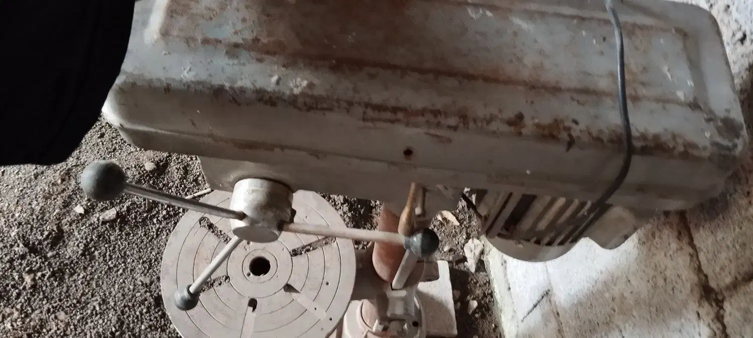 دریل ایستاده|ماشین‌آلات صنعتی|سنگر, |دیوار