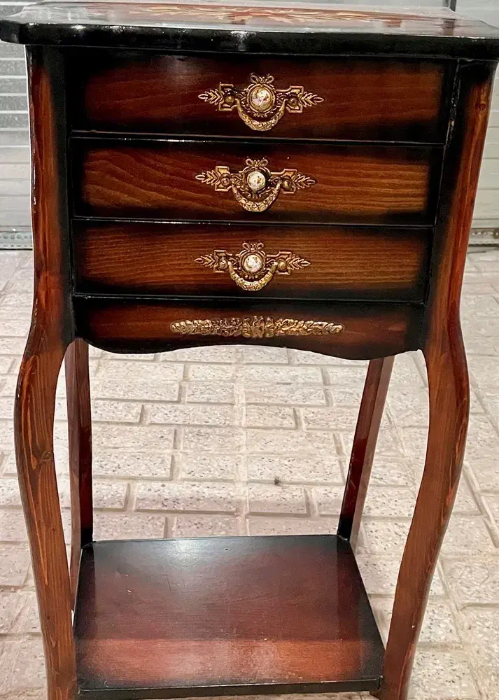 میز تلفن|میز تلفن|مشهد, هفده شهریور|دیوار