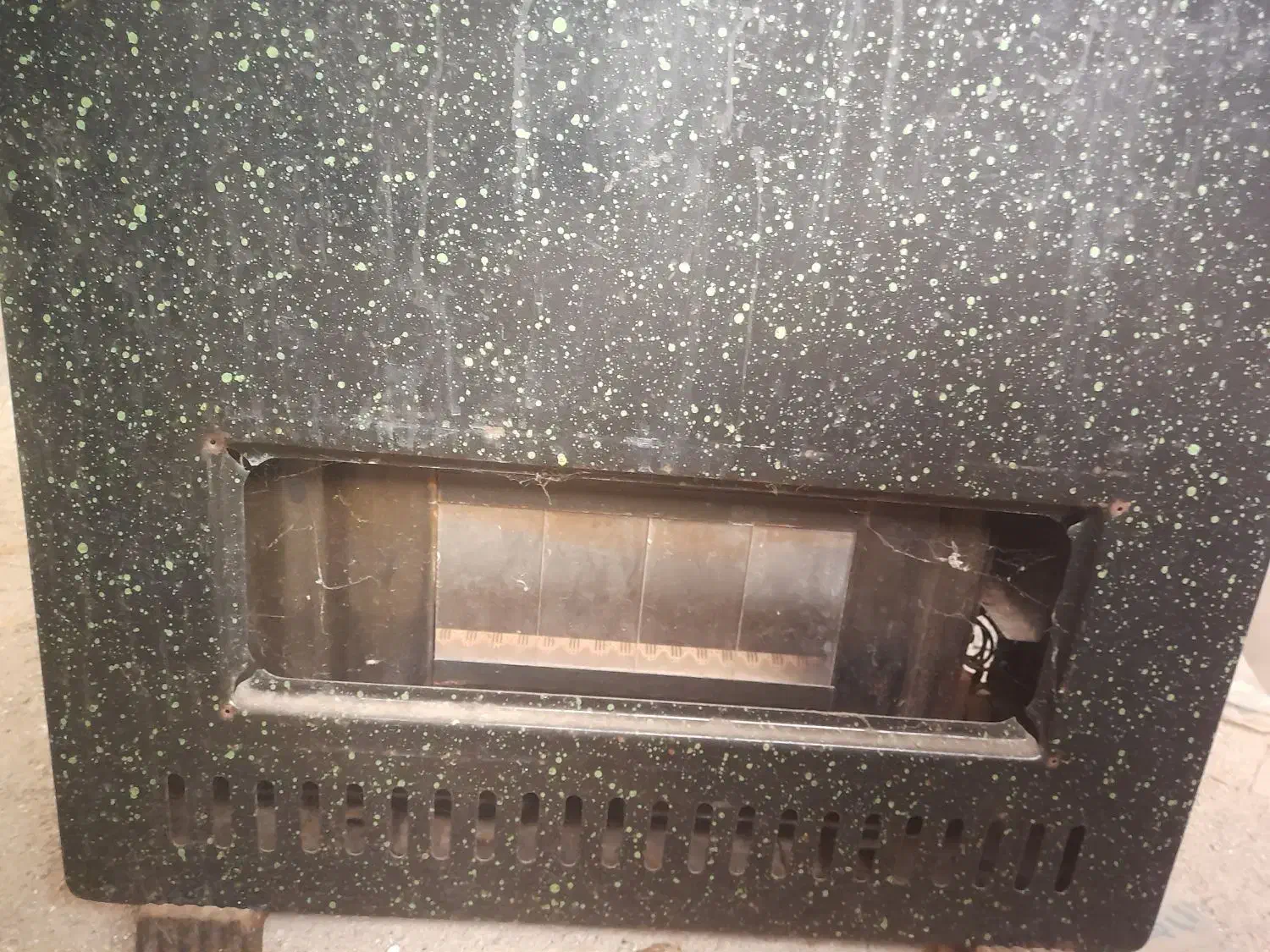 بخاری دست دوم|بخاری، هیتر، شومینه|آمل, |دیوار