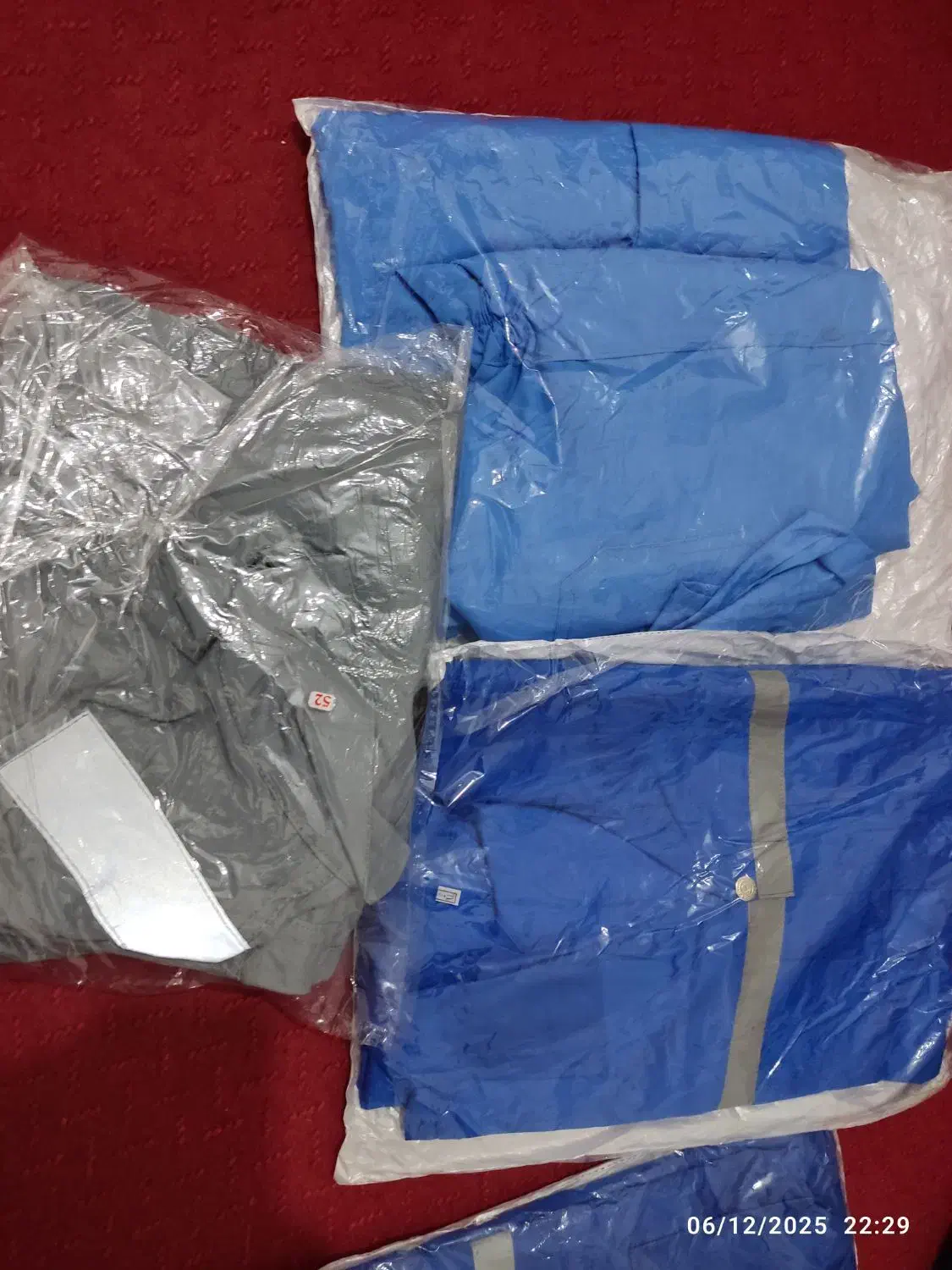 لباس کار یکسره|لباس|پرهسر, |دیوار