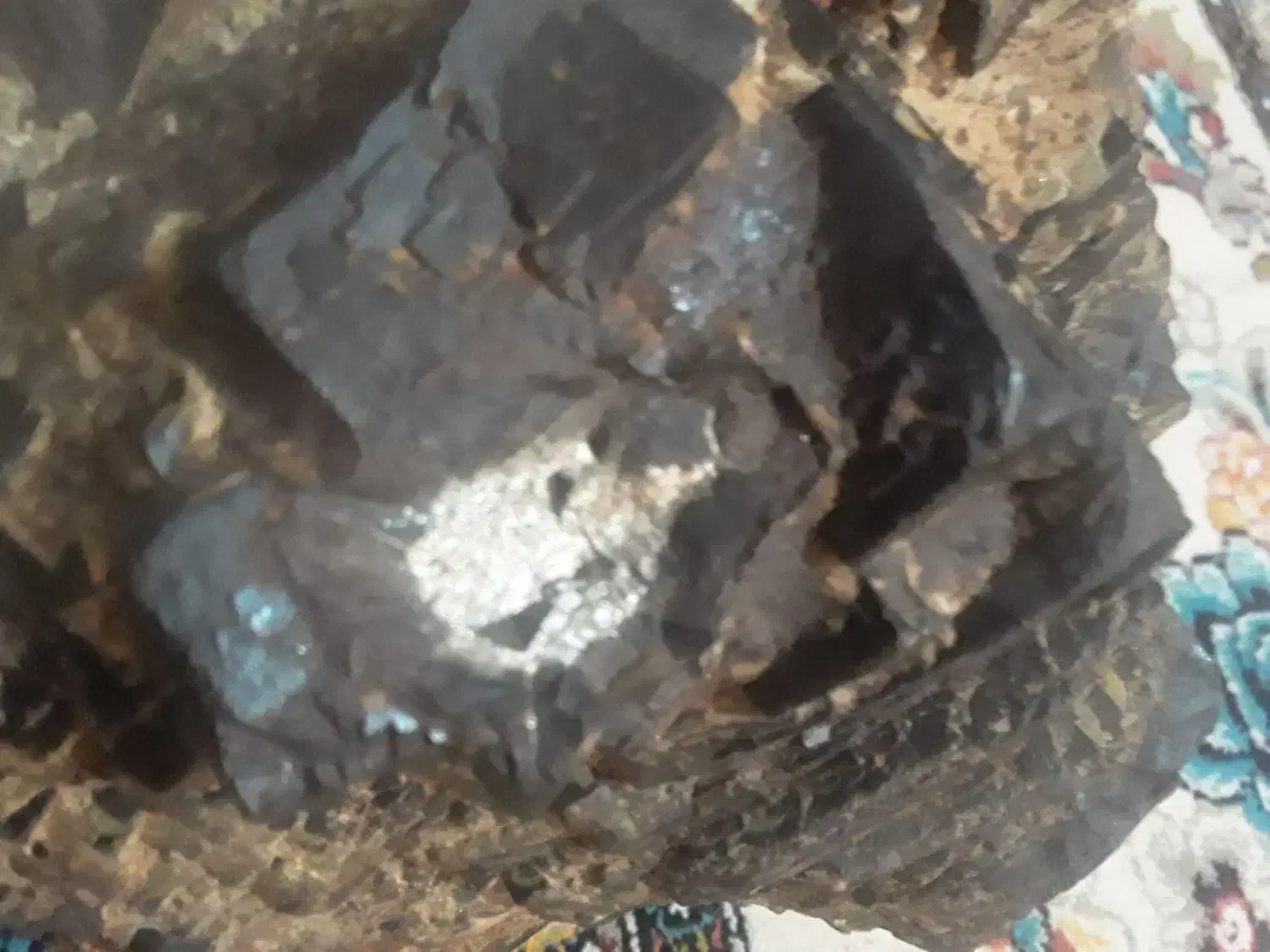 شهاب سنگ|کلکسیون اشیاء عتیقه|نهاوند, |دیوار