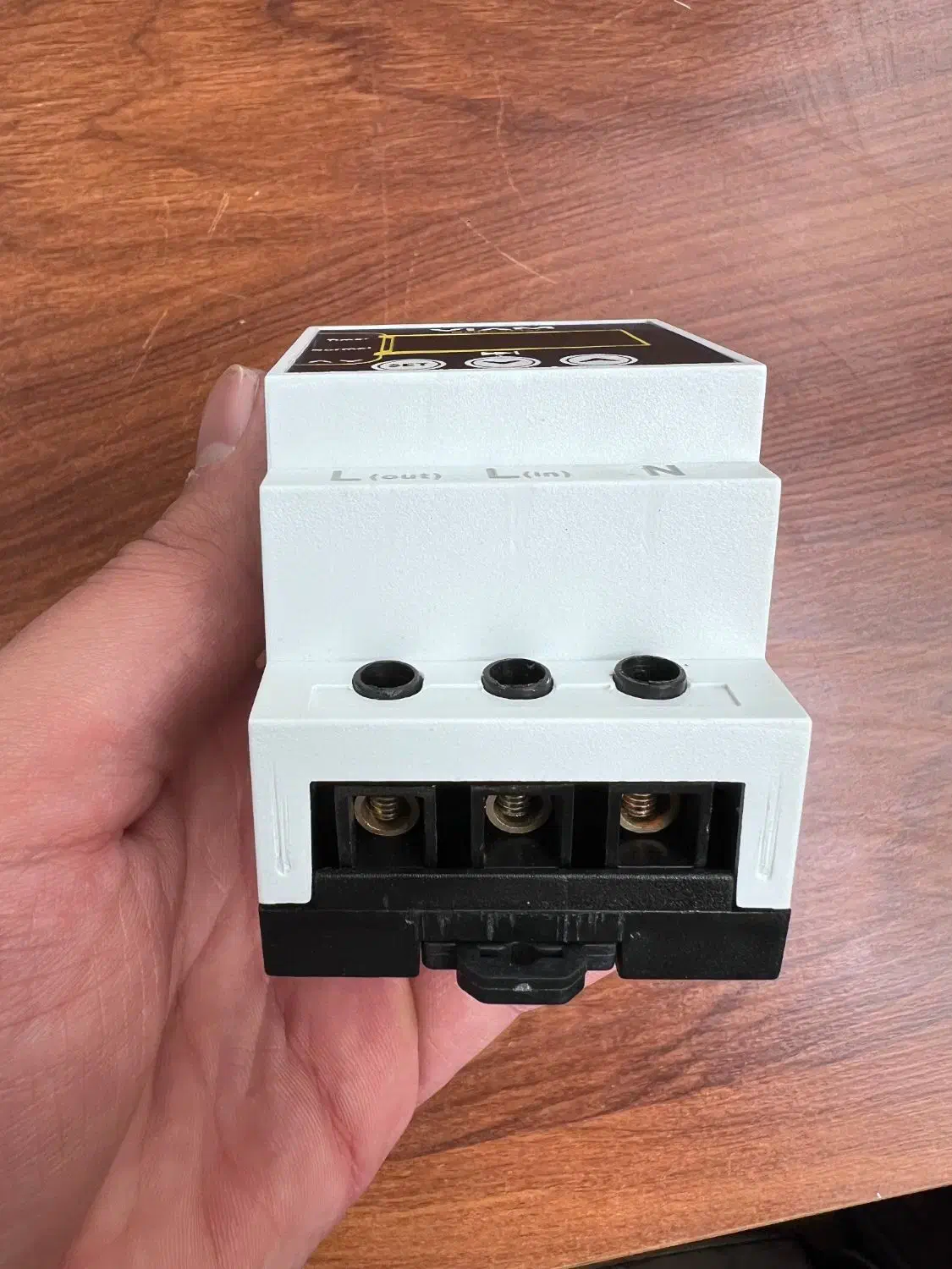 محافظ ولتاژ محافظ برق تک فاز 40 آمپر|ابزارآلات|تهران, لاله زار|دیوار