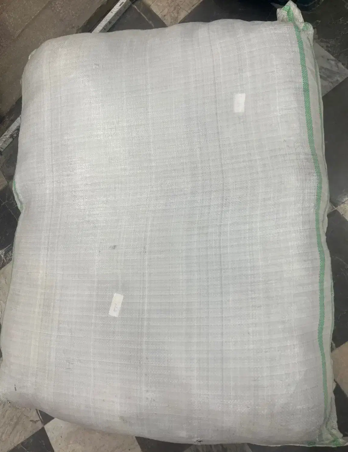 گونی خالی|ظروف نگهدارنده، پلاستیکی، یکبارمصرف|فسا, |دیوار