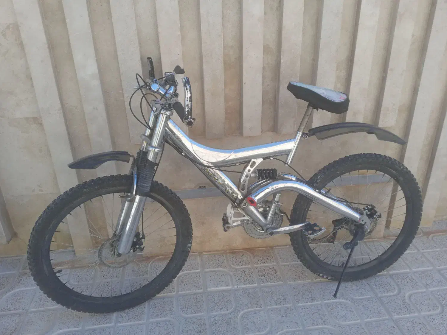 دوچرخه ۲۶ نو|دوچرخه، اسکیت، اسکوتر|ایوان, |دیوار