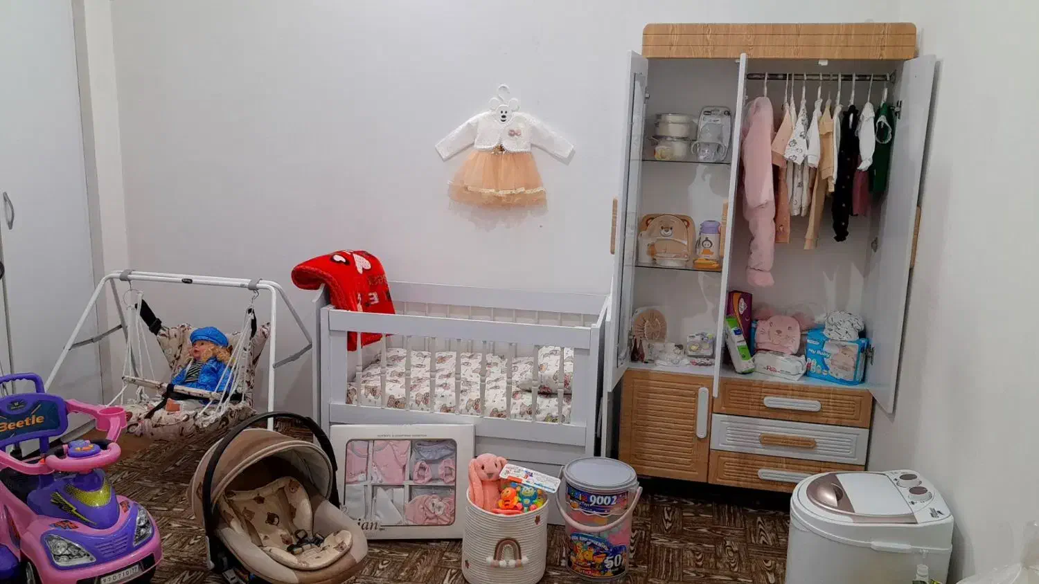 تخت کودک|تخت و صندلی بچه|مشهد, خواجه ربیع|دیوار