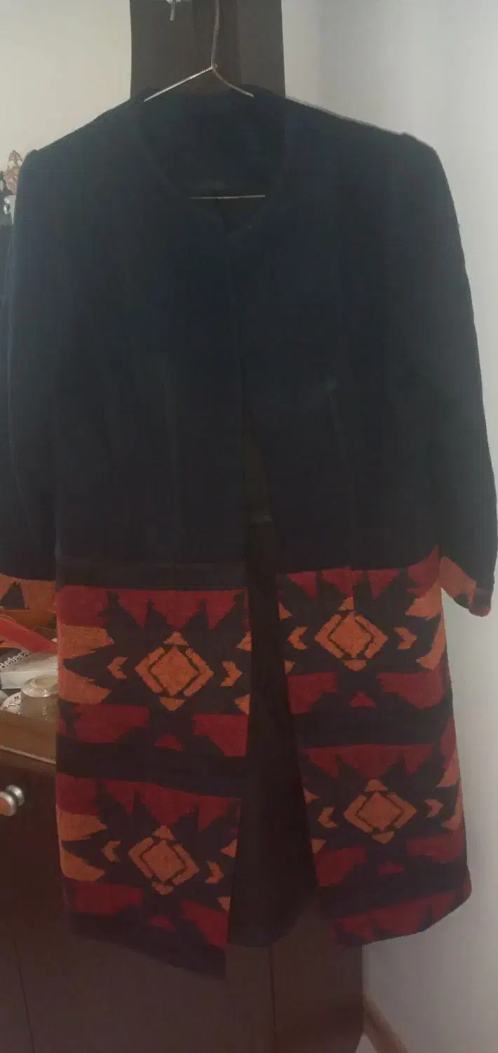 دوعددلباس زمستانه پشم وفوتر|لباس|شیراز, عادل آباد|دیوار