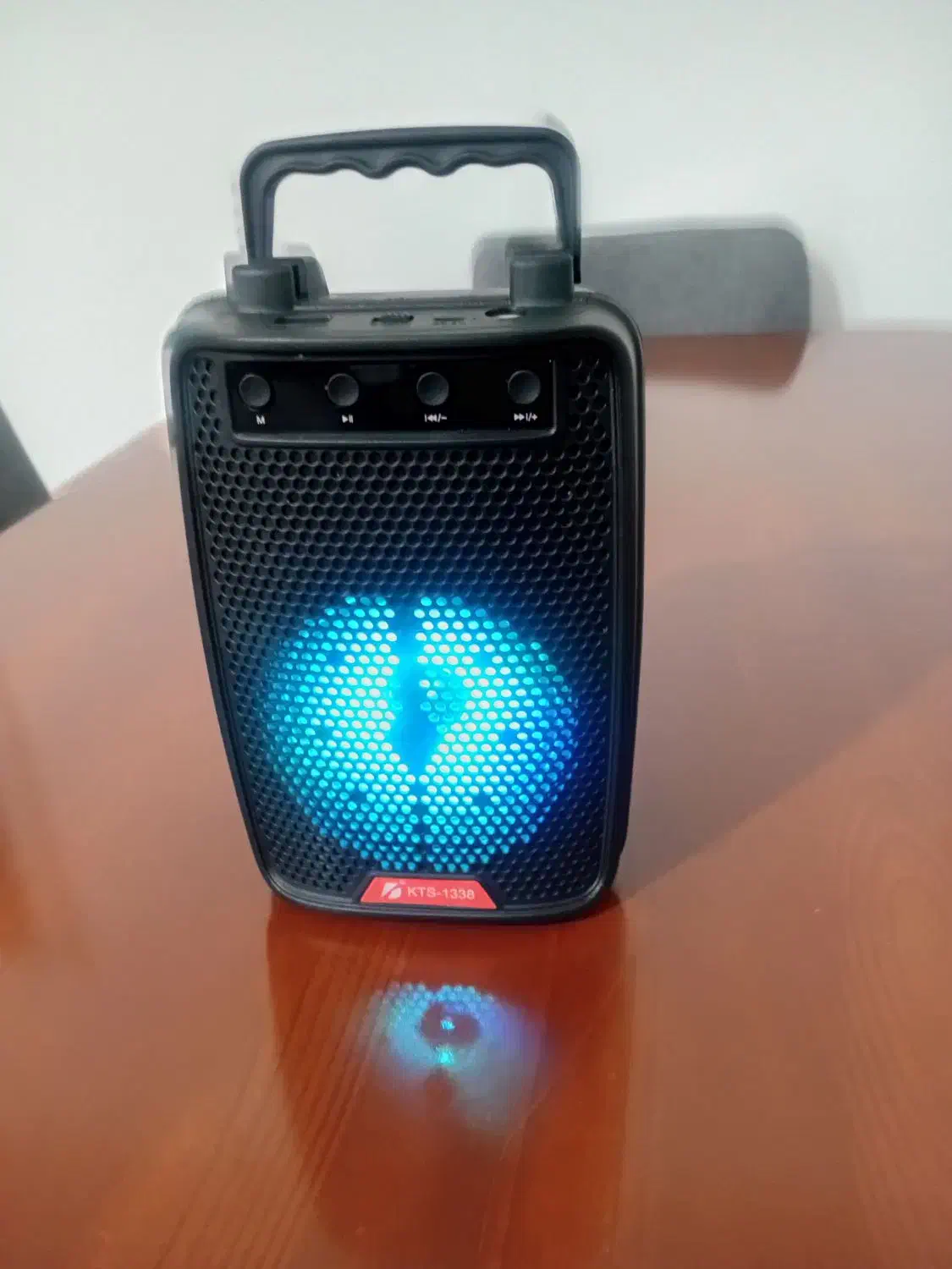 اسپیکر سایز ۱۰×۲۰|پخش‌کننده همراه|چهارباغ, |دیوار