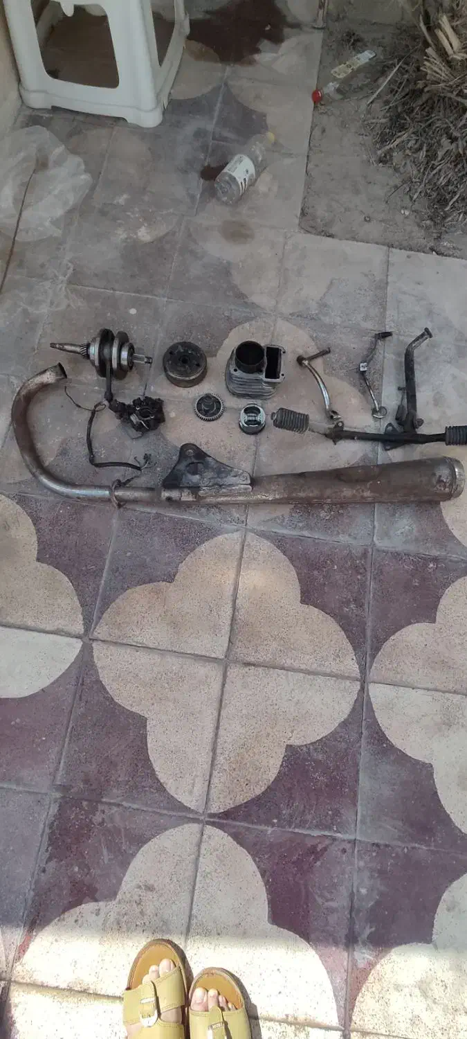 وسایل موتور سیکلت|قطعات یدکی و لوازم جانبی|برازجان, |دیوار