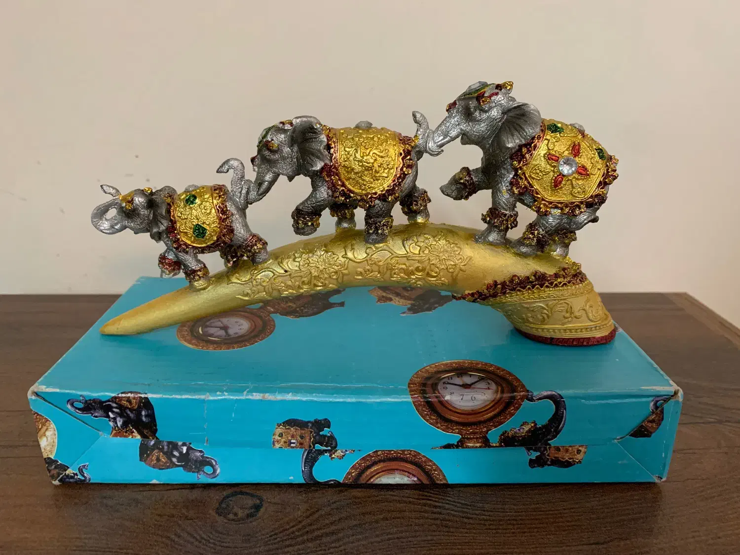 مجسمه فیل|مجسمه، تندیس، ماکت|گلبهار, شهر جدید گلبهار|دیوار