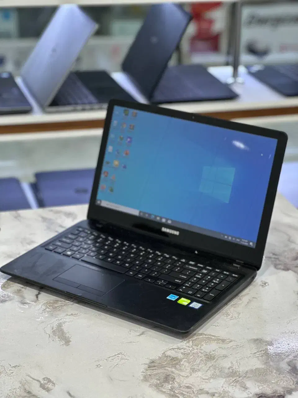 نسل ۷ با دوگیگ گرافیک مجزا و صفحه نمایش لمسی|رایانه همراه|اهواز, نادری|دیوار