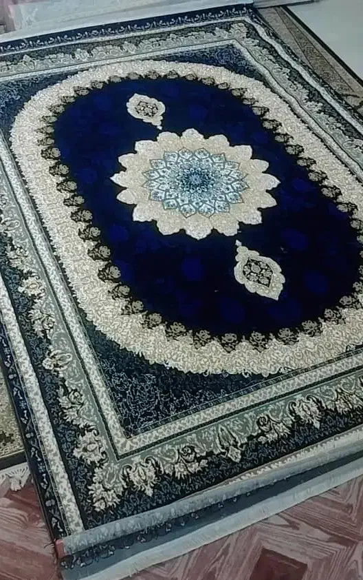 فرش۵۰۰شانه۷۰۰شانه ۴۰درصدتخفیف|فرش|آبادان, |دیوار