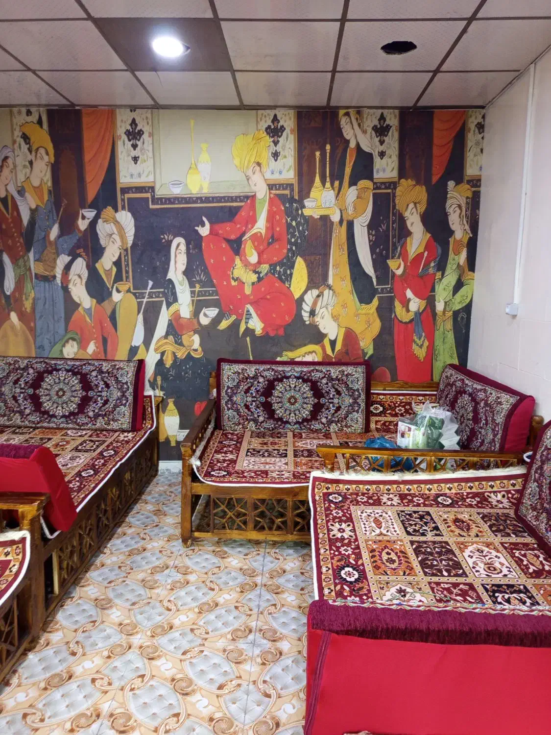 سالن دار کبابی|استخدام خدمات فروشگاه و رستوران|اهواز, فاز ۱ پادادشهر|دیوار