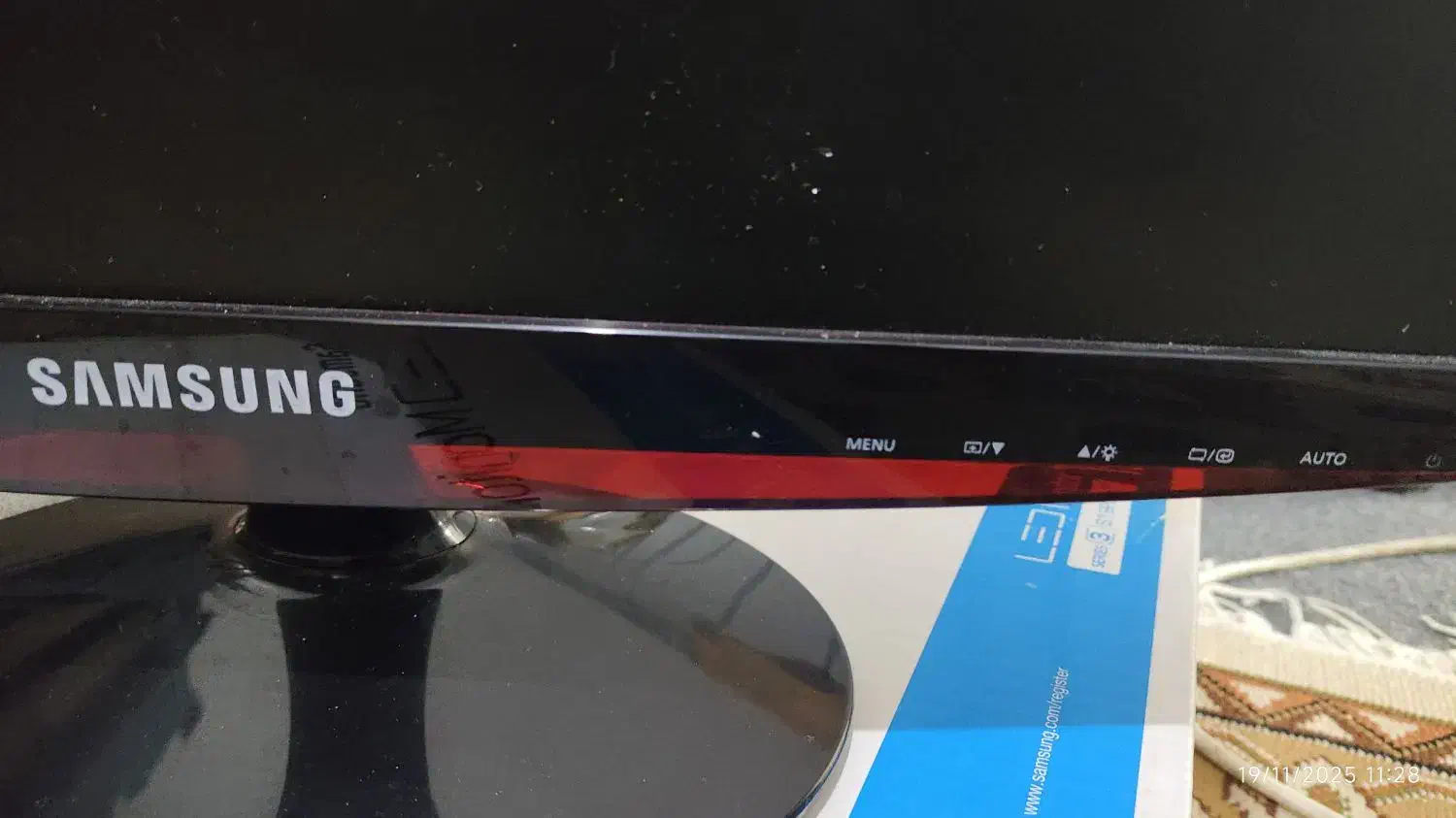 مانیتور ۱۹اینچ سامسونگ|قطعات و لوازم جانبی رایانه|مشهد, الهیه|دیوار